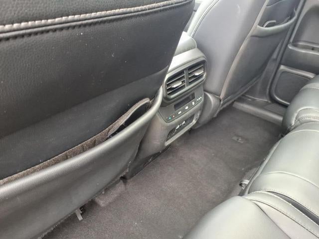 2023 Honda Pilot Touring 2WD