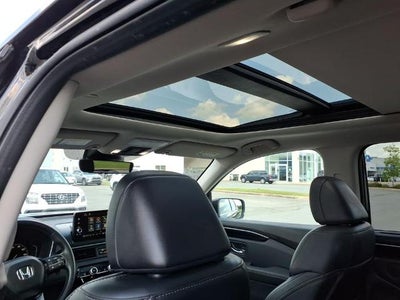 2023 Honda Pilot Touring 2WD