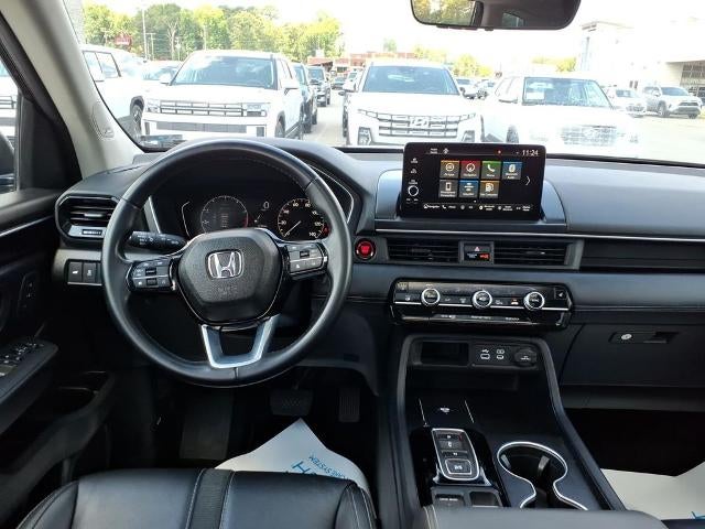 2023 Honda Pilot Touring 2WD