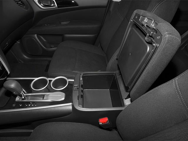 2013 Nissan Pathfinder 2WD 4dr Platinum