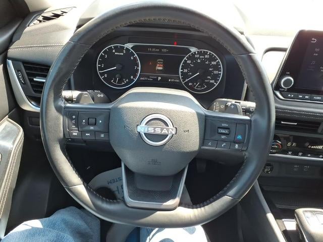 2025 Nissan Rogue FWD SV