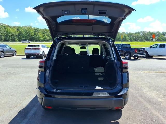 2025 Nissan Rogue FWD SV