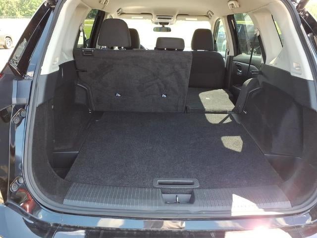 2025 Nissan Rogue FWD SV