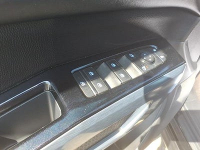 2025 Nissan Pathfinder SL 2WD