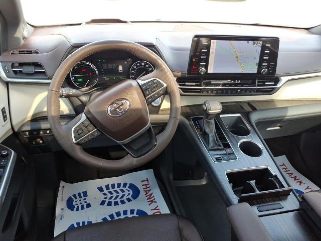 2024 Toyota Sienna Platinum FWD 7-Passenger (Natl)