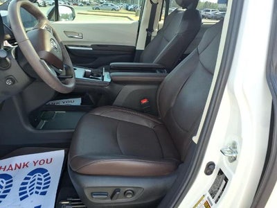 2024 Toyota Sienna Platinum FWD 7-Passenger (Natl)