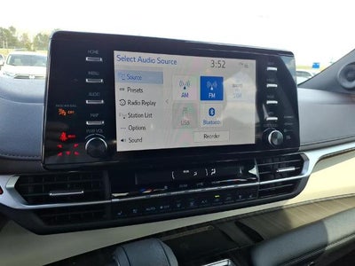 2024 Toyota Sienna Platinum FWD 7-Passenger (Natl)