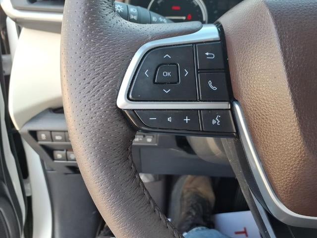 2024 Toyota Sienna Platinum FWD 7-Passenger (Natl)