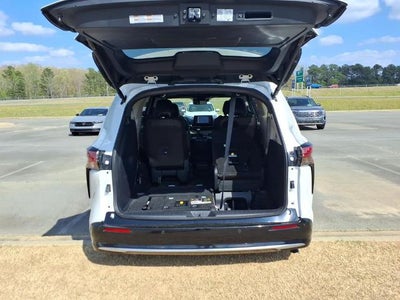 2024 Toyota Sienna Platinum FWD 7-Passenger (Natl)