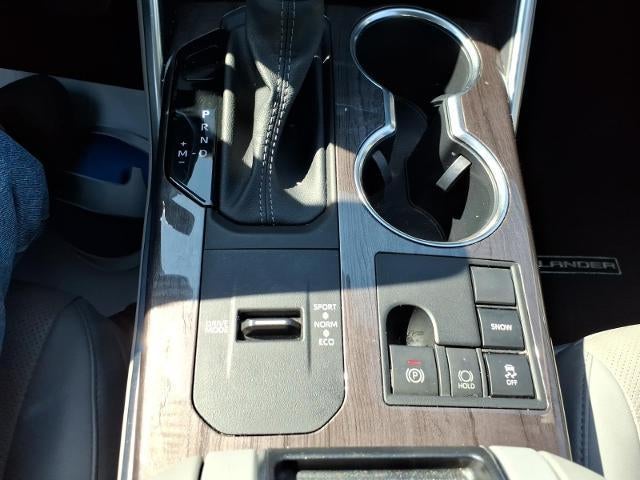 2023 Toyota Highlander Platinum FWD (Natl)