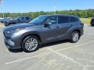 2023 Toyota Highlander Platinum FWD (Natl)