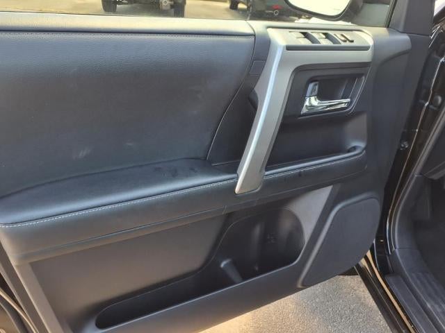 2024 Toyota 4Runner SR5 2WD (Natl)