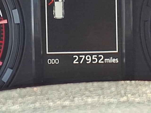 2024 Toyota 4Runner SR5 2WD (Natl)