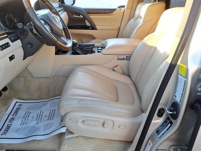 2016 Lexus LX 570 4WD 4dr