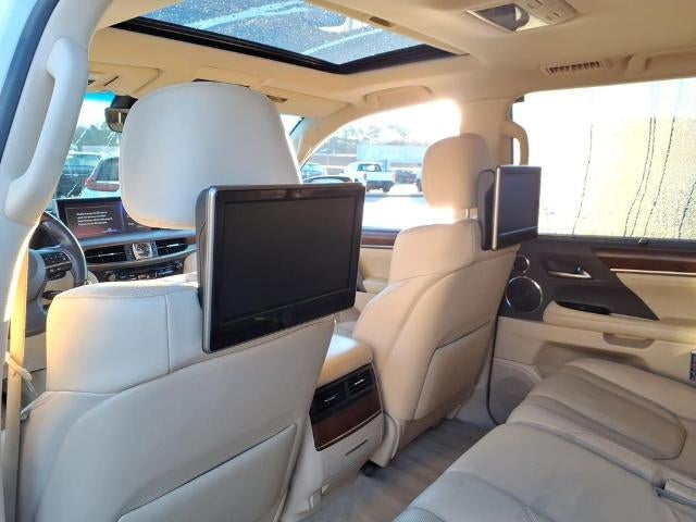 2016 Lexus LX 570 4WD 4dr