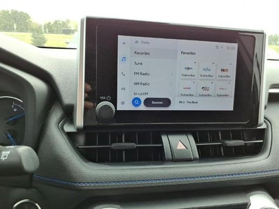 2023 Toyota RAV4 Hybrid SE AWD (Natl)