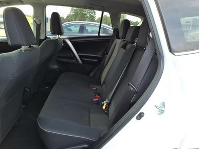 2018 Toyota RAV4 XLE FWD (GS)