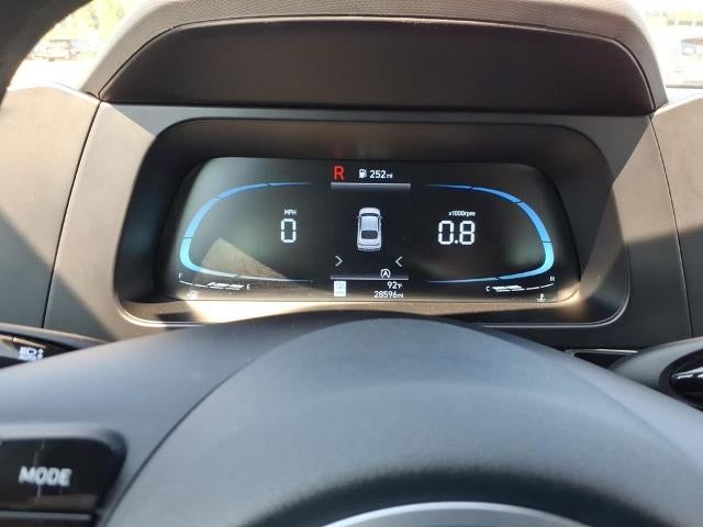 2025 Hyundai ELANTRA SE IVT