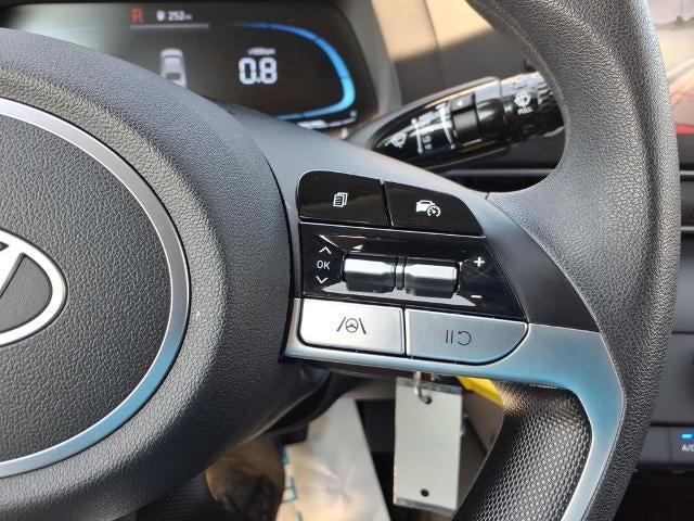2025 Hyundai ELANTRA SE IVT