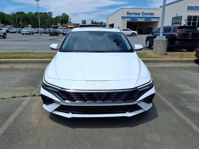 2025 Hyundai ELANTRA Limited IVT