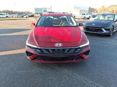 2025 Hyundai ELANTRA SEL Convenience IVT
