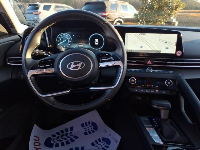 2025 Hyundai ELANTRA SEL Convenience IVT